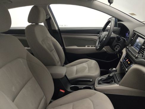 Used 2018 Hyundai Elantra SEL FWD image 21