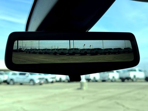 Used 2021 Chevrolet Traverse Premier w/ Redline Edition image 32