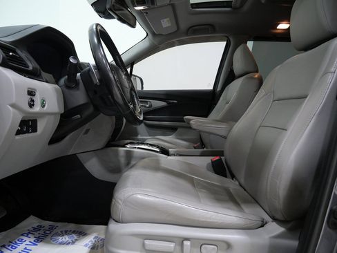 Used 2016 Honda Pilot Elite image 13