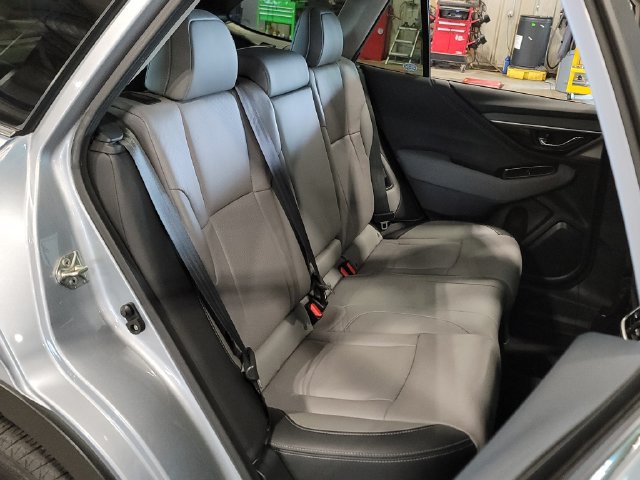 Used 2020 Subaru Outback Limited XT w/ Popular Package #2 AWD/4WD image 22