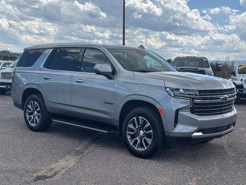Certified 2024 Chevrolet Tahoe LT w/ Luxury Package AWD/4WD image 8