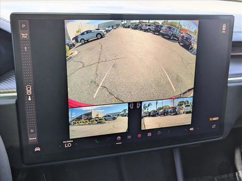 Used 2023 Tesla Model X image 14