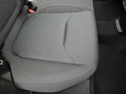 Certified 2025 Subaru Forester Premium AWD/4WD image 16
