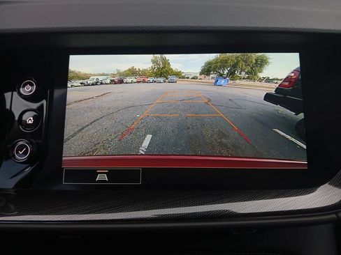 Used 2023 Buick Envision Preferred FWD image 9