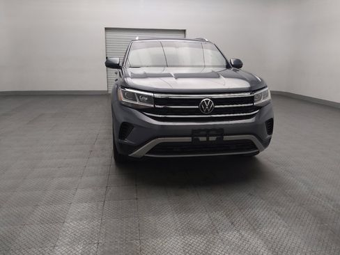 Used 2023 Volkswagen Atlas Cross Sport SE w/ Panoramic Sunroof Package FWD image 14