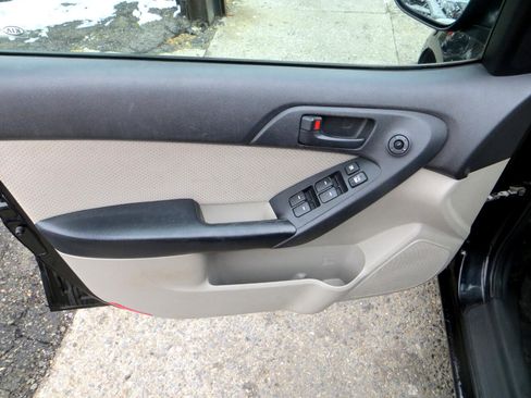 Used 2012 Chevrolet Cruze LTZ w/ RS Package image 18