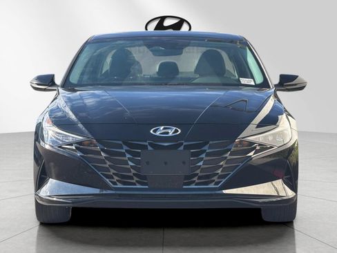 Used 2023 Hyundai Elantra Limited FWD image 8