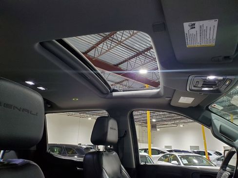 Used 2019 GMC Sierra 1500 Denali image 15