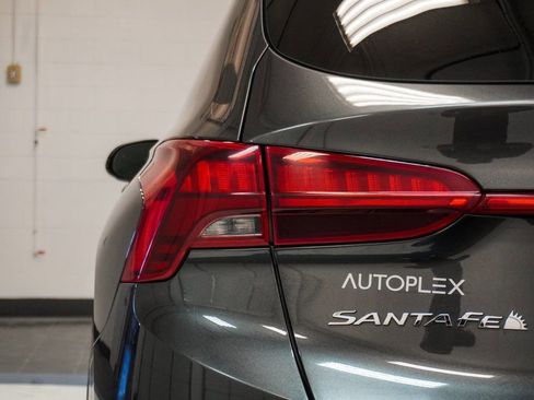 Used 2023 Hyundai Santa Fe SEL image 40