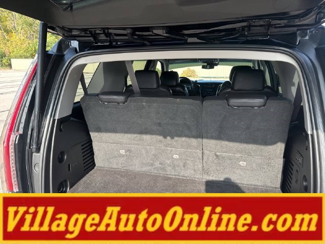 Used 2018 Cadillac Escalade Luxury AWD/4WD image 39