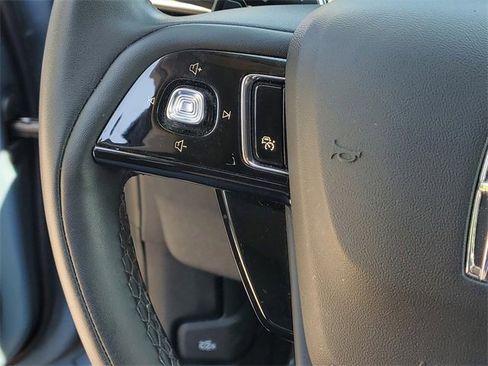 Used 2023 Lincoln Corsair AWD w/ Equipment Group 101A image 18