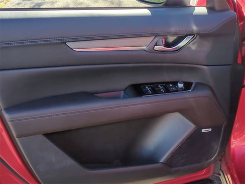 Certified 2022 MAZDA CX-5 Signature image 11