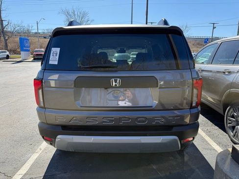 Certified 2026 Honda Passport RTL image 5