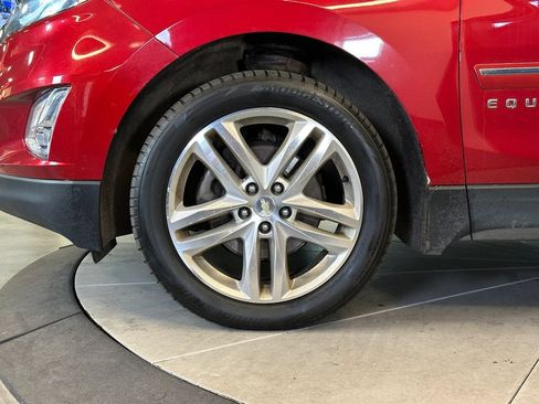 Used 2018 Chevrolet Equinox Premier AWD/4WD image 26