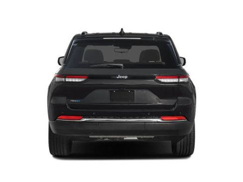 Used 2023 Jeep Grand Cherokee Summit w/ Luxury Tech Group V AWD/4WD image 8