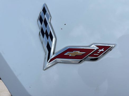 Used 2018 Chevrolet Corvette Stingray Convertible RWD image 40