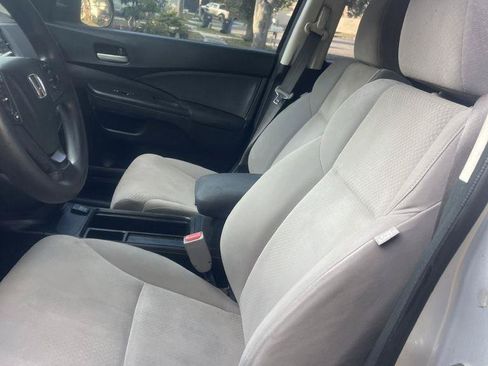 Used 2016 Honda CR-V LX image 16