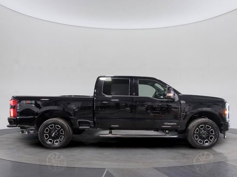 Used 2026 Ford F250 Platinum AWD/4WD image 7