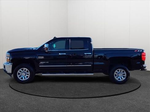 Certified 2019 Chevrolet Silverado 3500 LTZ w/ Duramax Plus Package image 3