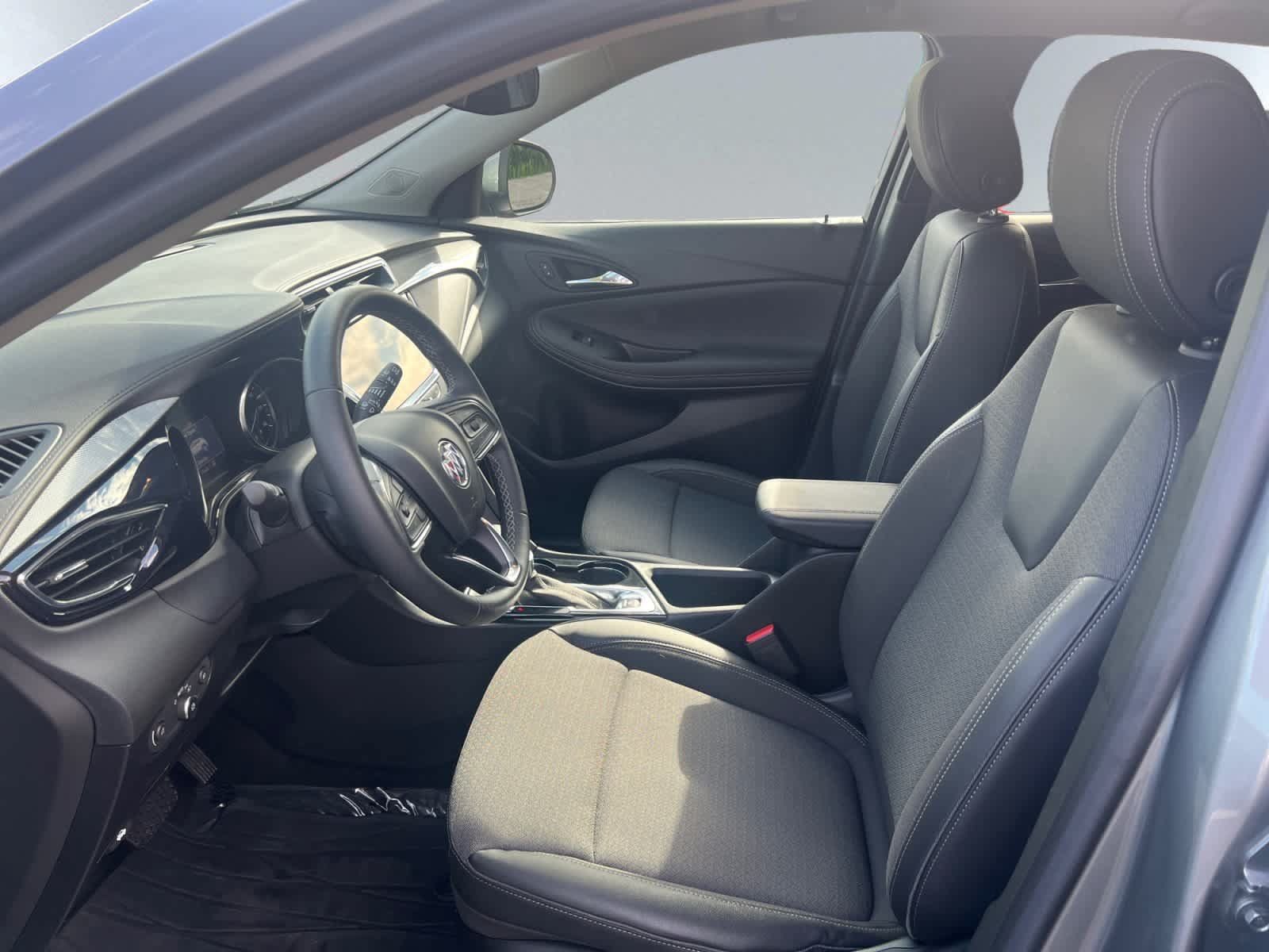 Used 2023 Buick Encore GX Preferred w/ Cold Weather Comfort Package AWD/4WD image 11