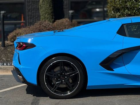 Used 2022 Chevrolet Corvette Stingray Convertible w/ 1LT image 21