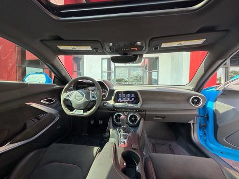 Used 2023 Chevrolet Camaro ZL1 RWD image 33