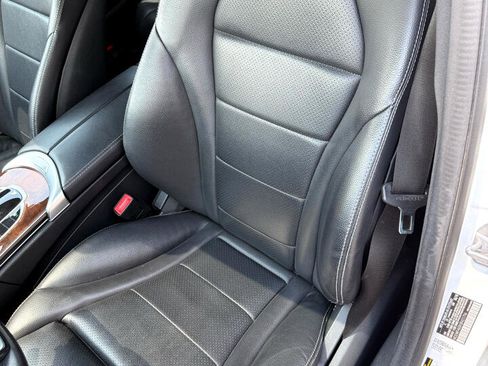 Used 2018 Mercedes-Benz C 300 4MATIC Sedan w/ Premium Package image 30