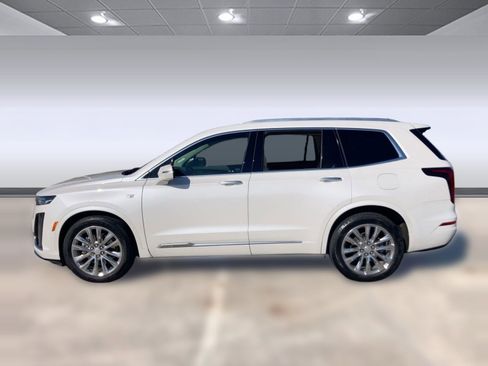 Used 2021 Cadillac XT6 Premium Luxury image 2