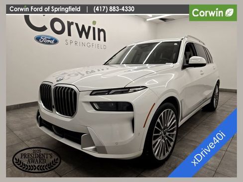 Used 2025 BMW X7 xDrive40i w/ Premium Package AWD/4WD image 1