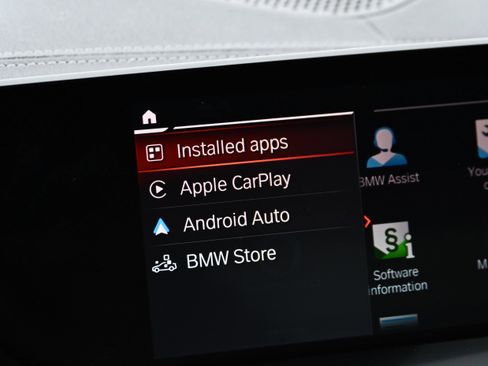 Used 2026 BMW Z4 M40i w/ Premium Package image 46