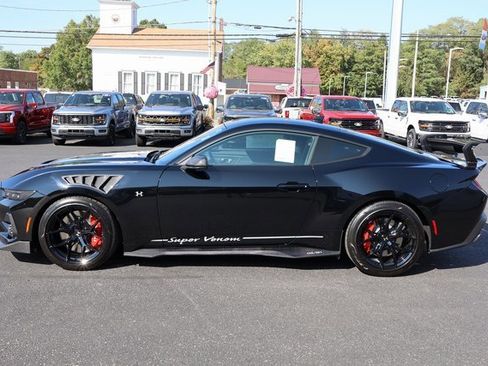 New 2025 Ford Mustang GT Premium w/ GT Performance Package image 15