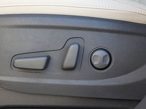 New 2025 Kia Telluride EX image 22