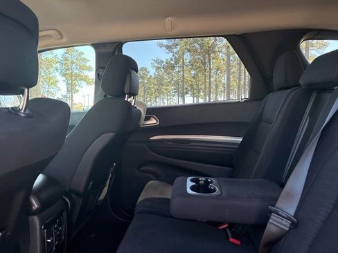 Used 2020 Dodge Durango SXT image 22