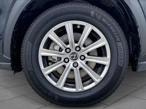 Used 2019 Lexus NX 300 FWD image 10