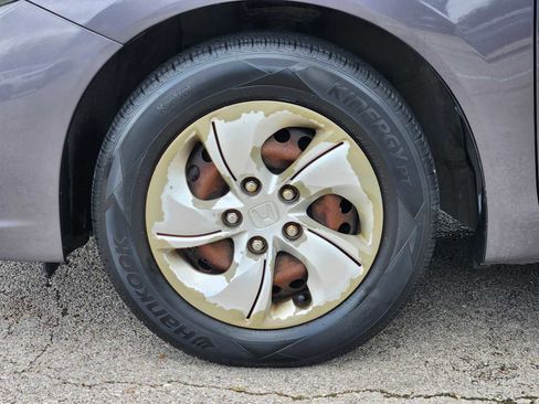 Used 2015 Honda Civic LX image 9