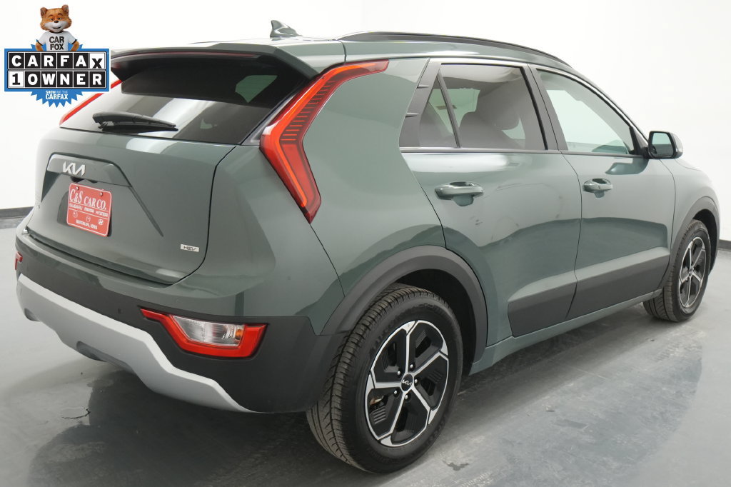 Used 2023 Kia Niro EX FWD image 8