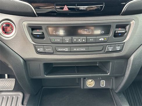 Used 2023 Honda Ridgeline Sport image 21