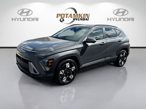 Certified 2025 Hyundai Kona SEL image 1