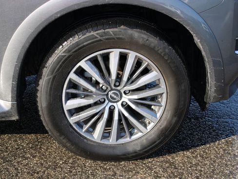 Used 2024 Nissan Armada SL image 12