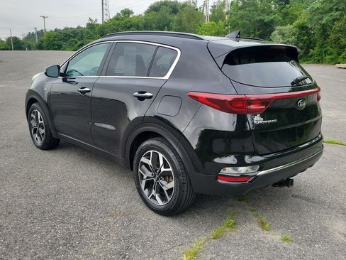 Used 2021 Kia Sportage EX w/ EX Technology Package AWD/4WD image 7