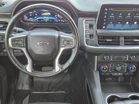 Used 2022 Chevrolet Suburban Z71 w/ Z71 Off-Road Package image 10