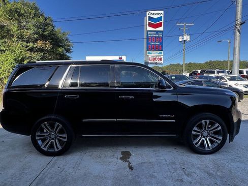 Used 2017 GMC Yukon Denali w/ Open Road Package AWD/4WD image 7