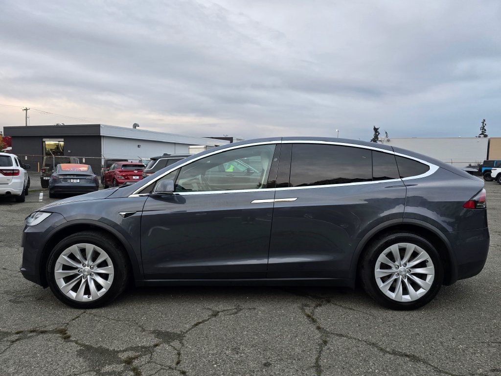 Used 2020 Tesla Model X Long Range AWD/4WD image 5