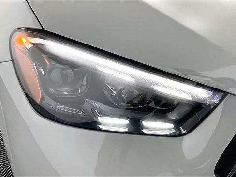 New 2026 Mercedes-Benz GLE 53 AMG 4MATIC image 15