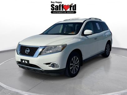 Used 2016 Nissan Pathfinder SV