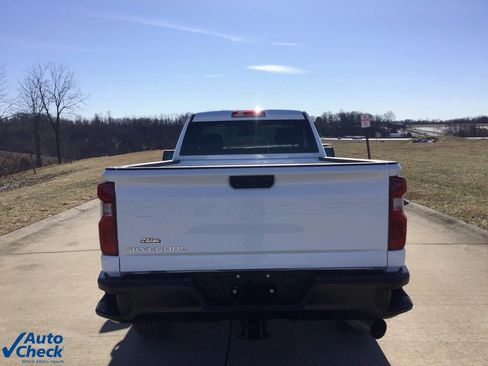 Used 2024 Chevrolet Silverado 2500 W/T w/ WT Convenience Package image 4