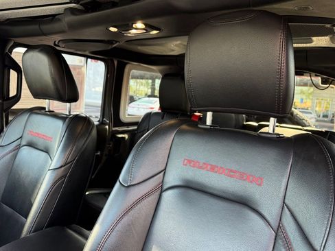 Used 2020 Jeep Wrangler Unlimited Rubicon AWD/4WD image 19