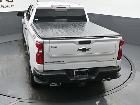 Used 2022 Chevrolet Silverado 1500 LT Trail Boss w/ Convenience Package II AWD/4WD image 57