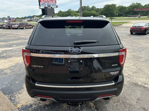 Used 2018 Ford Explorer Limited AWD/4WD image 8