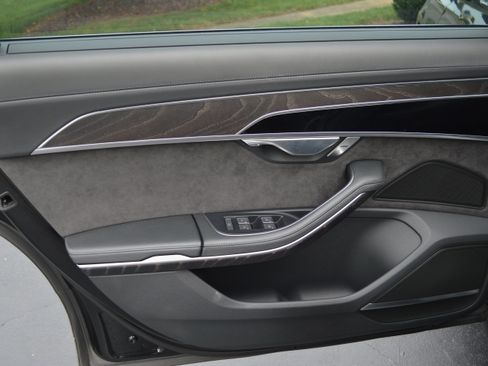 Used 2019 Audi A8 L 3.0T w/ Executive Package AWD/4WD image 28